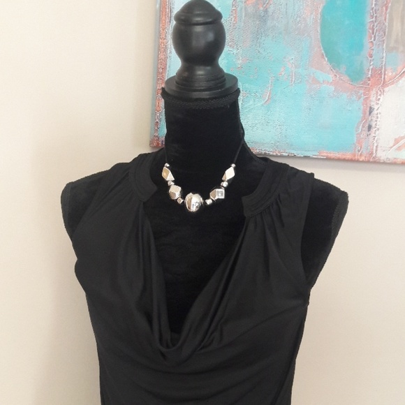Shesaid.../Sleeveless/ Draped/ Neck /Top - Picture 3 of 8